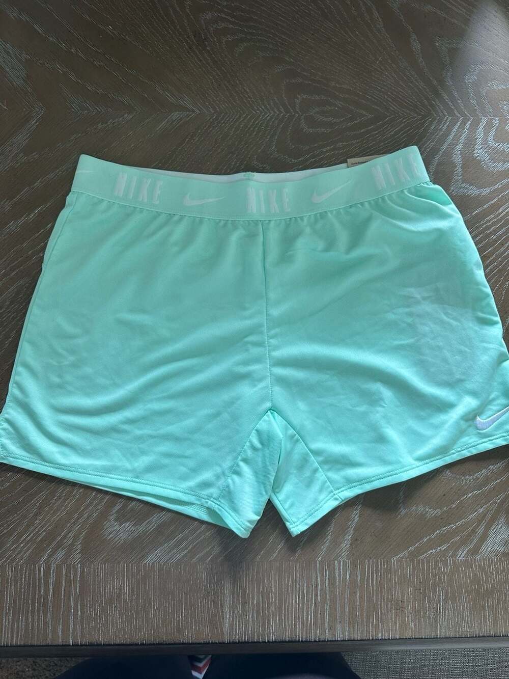 Nike Girls Dri-FIT Trophy Training Shorts Mint Green XL New with Tags